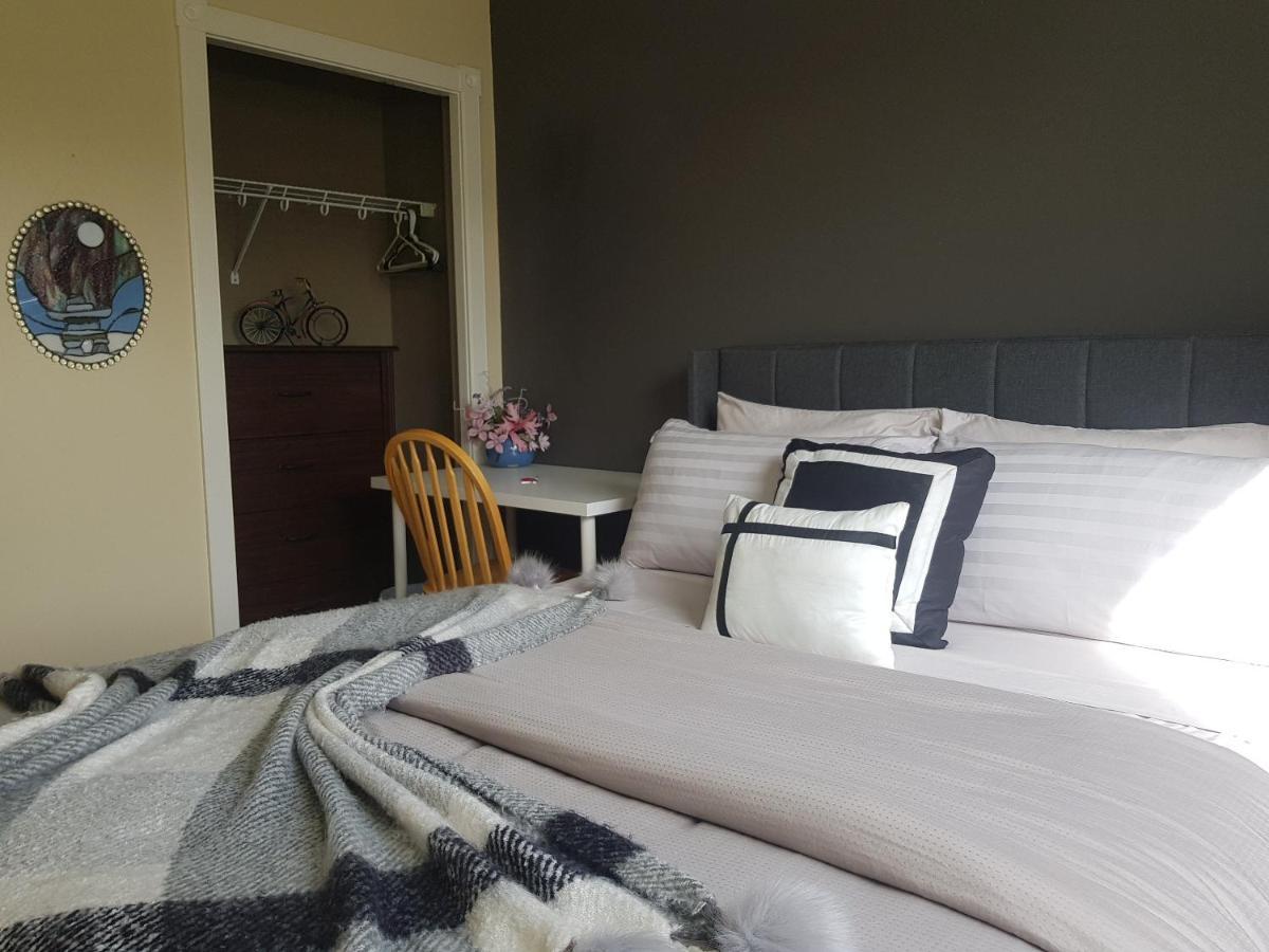 Tuscan Ridge Guesthouse Calgary West מראה חיצוני תמונה