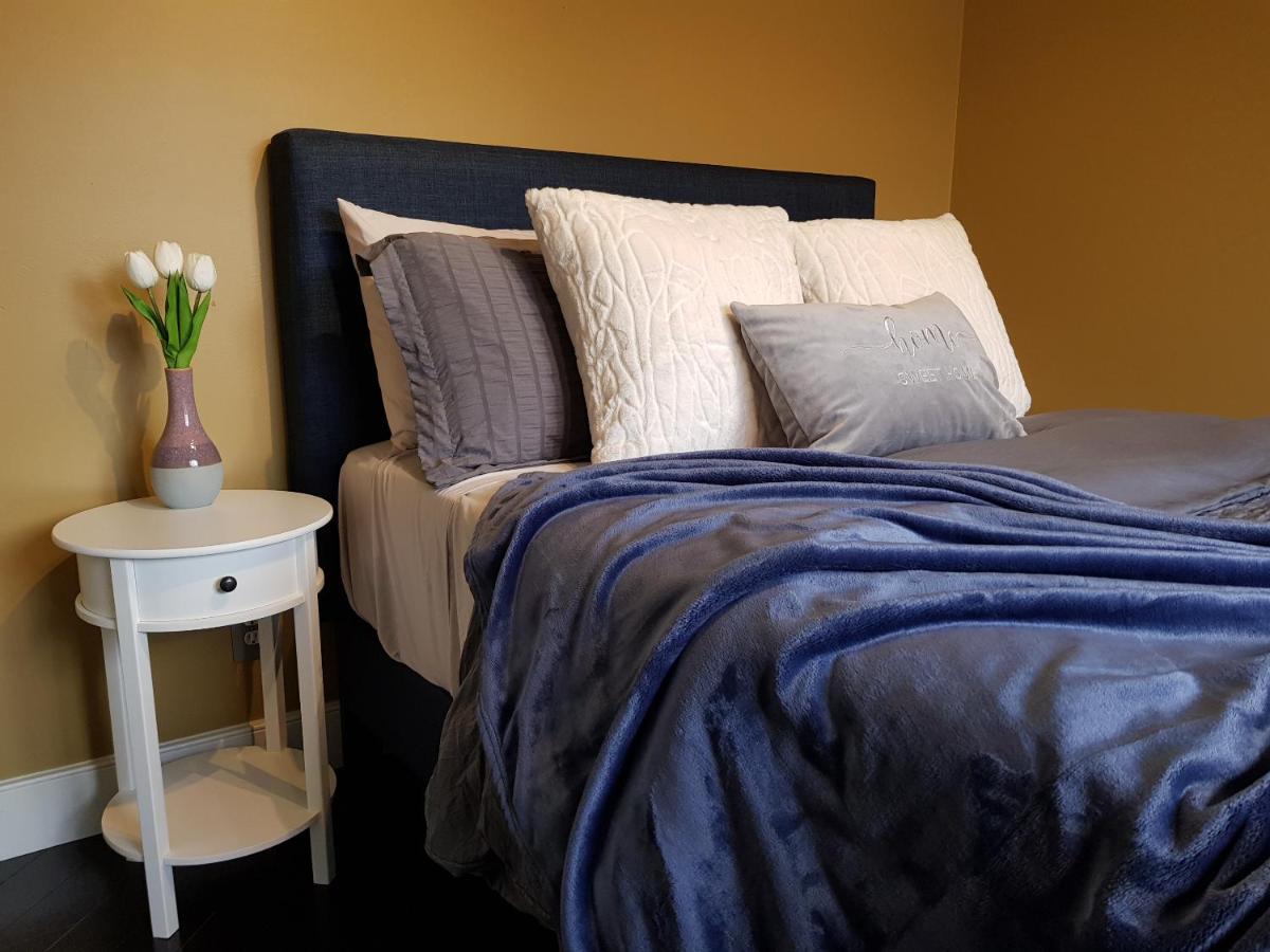 Tuscan Ridge Guesthouse Calgary West מראה חיצוני תמונה