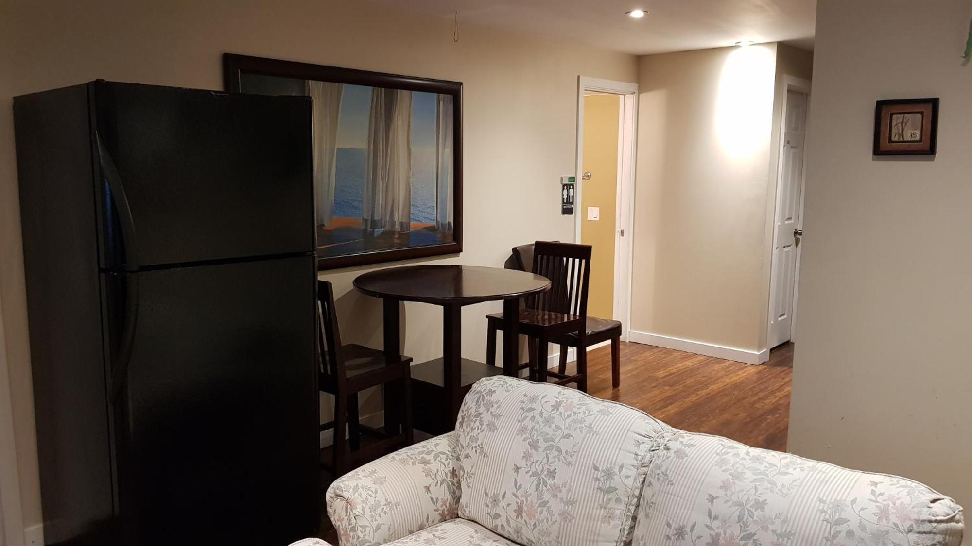 Tuscan Ridge Guesthouse Calgary West מראה חיצוני תמונה
